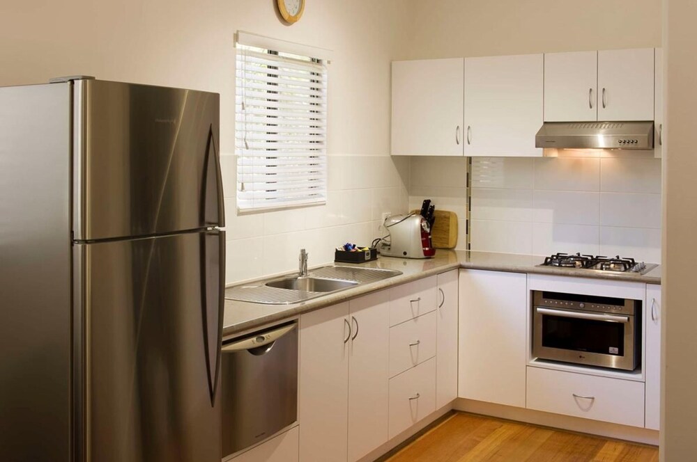 Private kitchen, Discovery Parks - Alice Springs