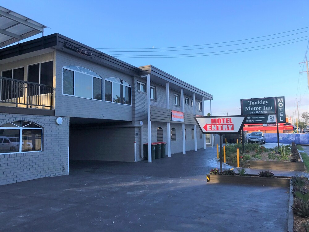 Front of property, Toukley Motor Inn