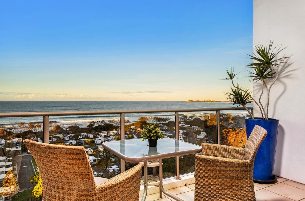 Silver Sea On Sixth Resort