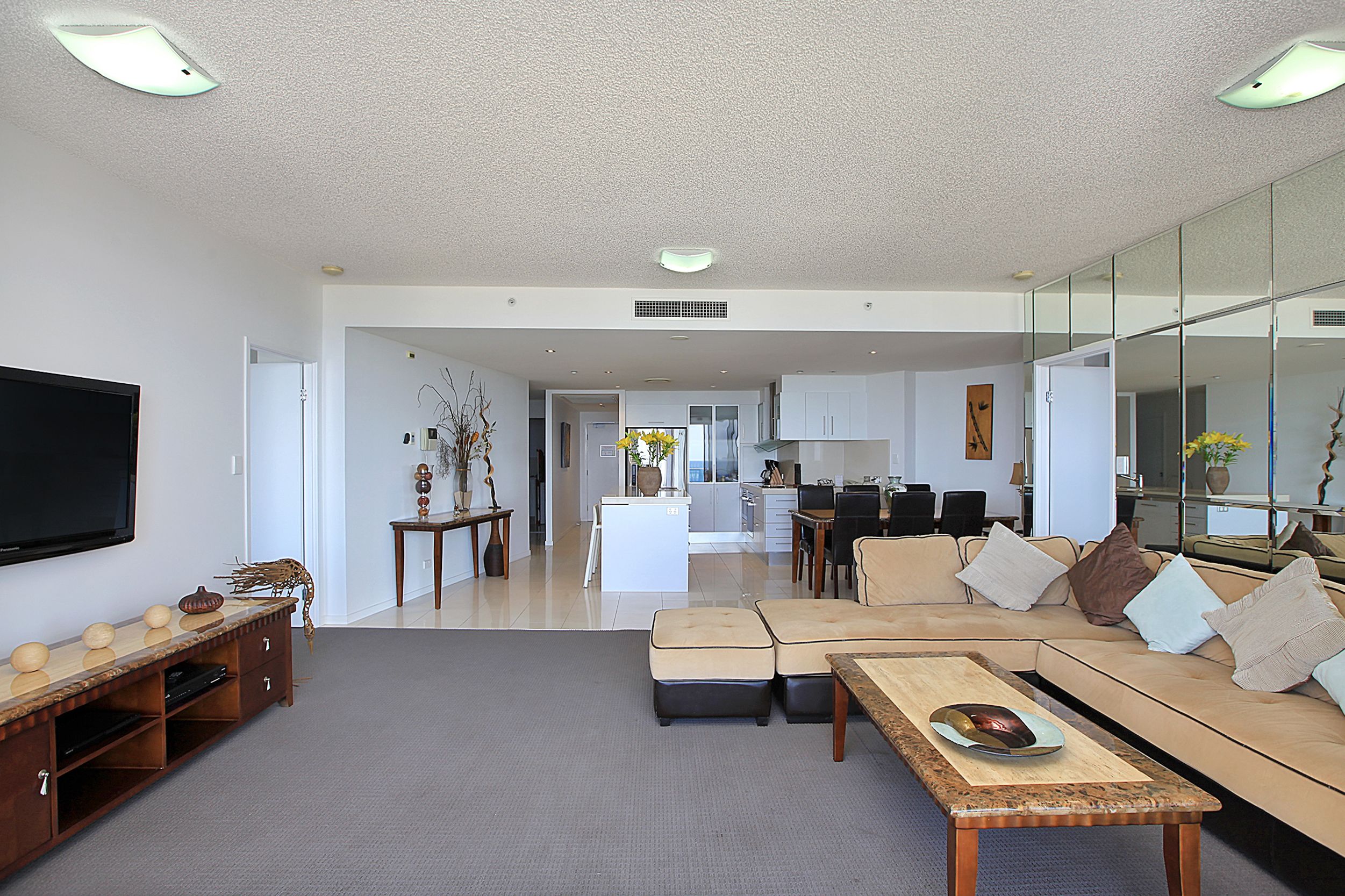 Silver Sea On Sixth Resort