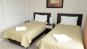 Desk, laptop workspace, iron/ironing board, free WiFi