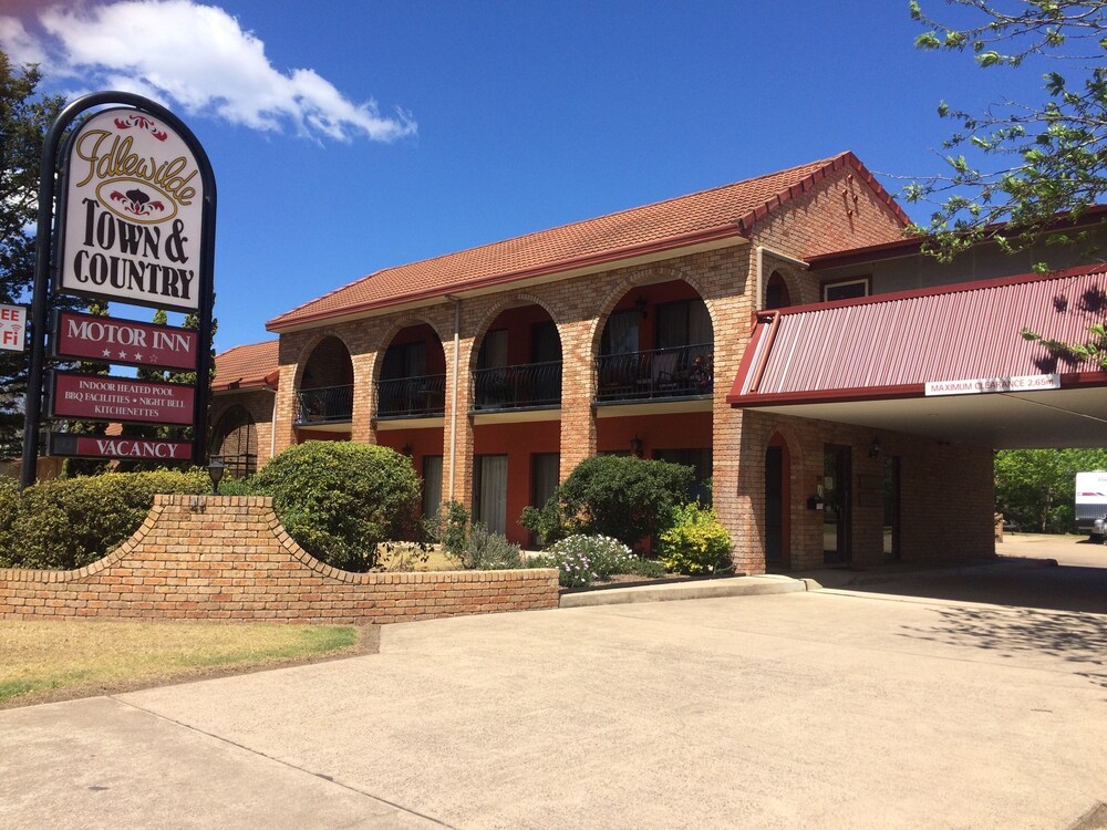 Idlewilde Town Country Motor Inn In Pambula Hotel Rates