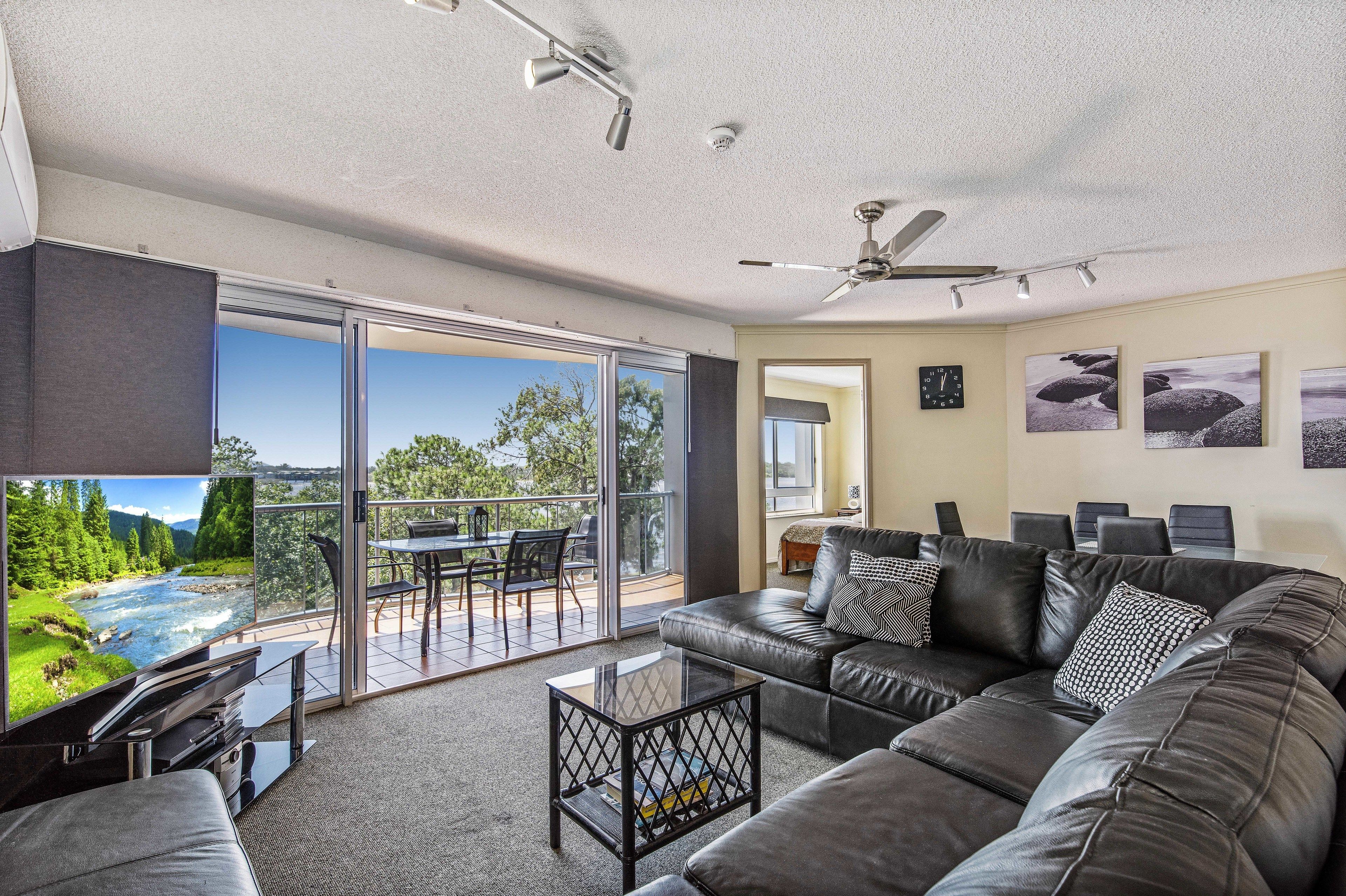 Reflections Holiday Apartments