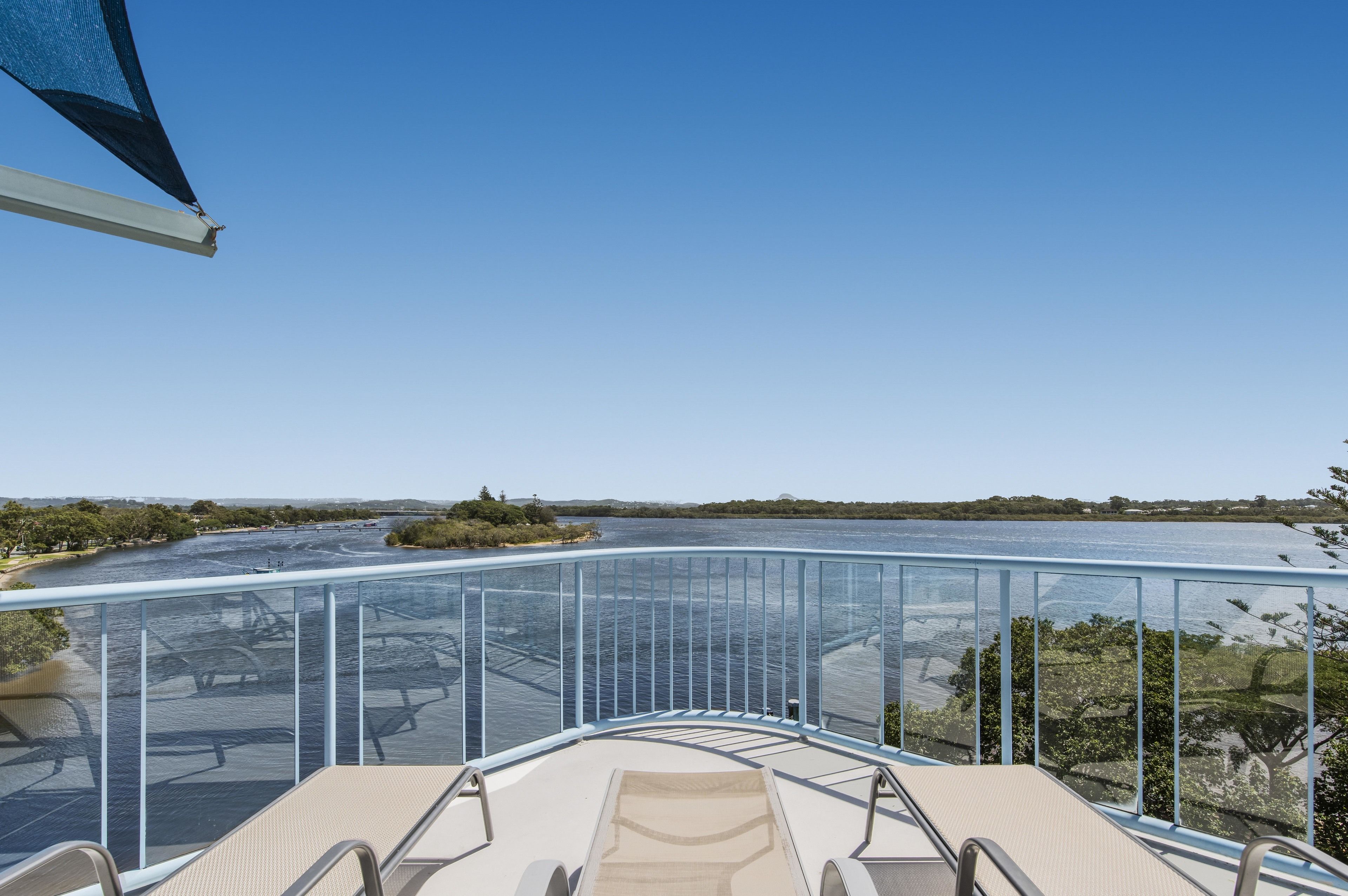 Reflections Holiday Apartments