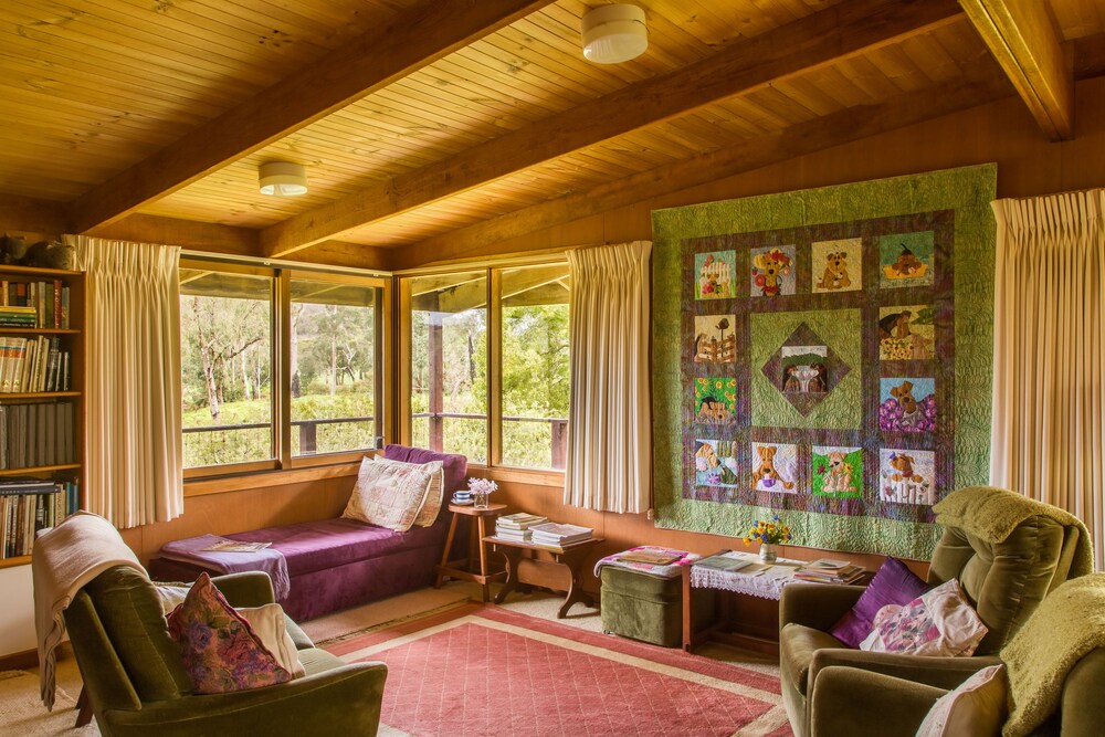 The Burrow At Wombat Bend