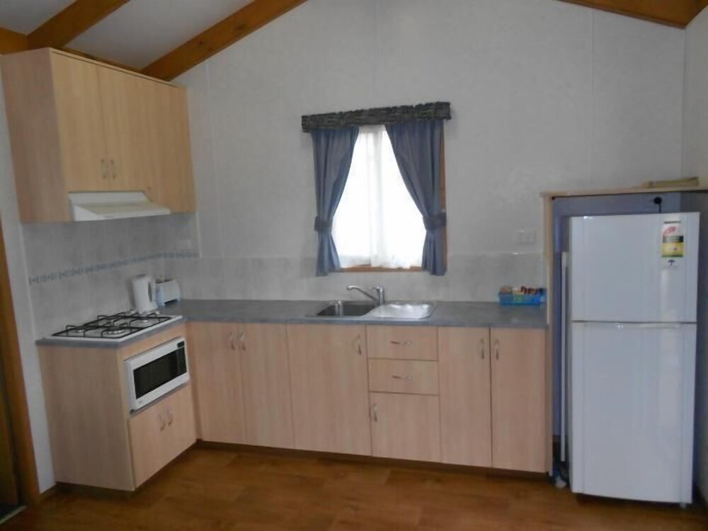 Wagga Wagga Beach Caravan Park