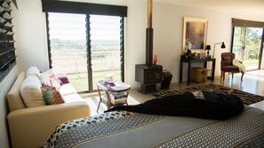 1 bedroom, premium bedding, individually decorated