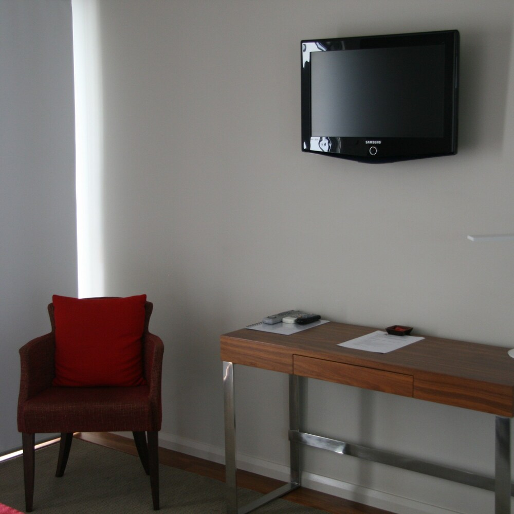 Chaucer Palms Boutique Bed & Breakfast