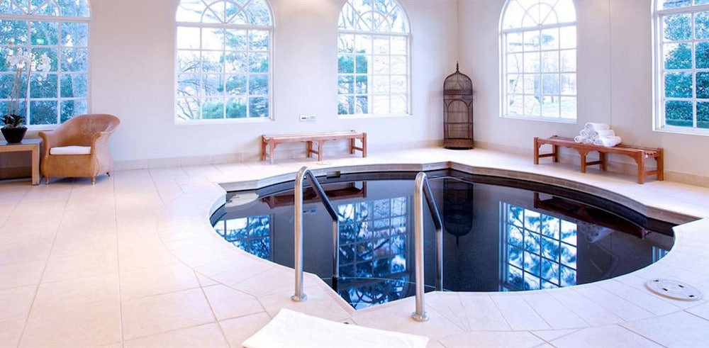 Indoor spa tub, Milton Park Country House Hotel & Spa