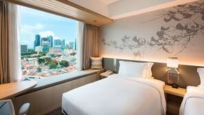 In-room safe, free cribs/infant beds, free WiFi, linens