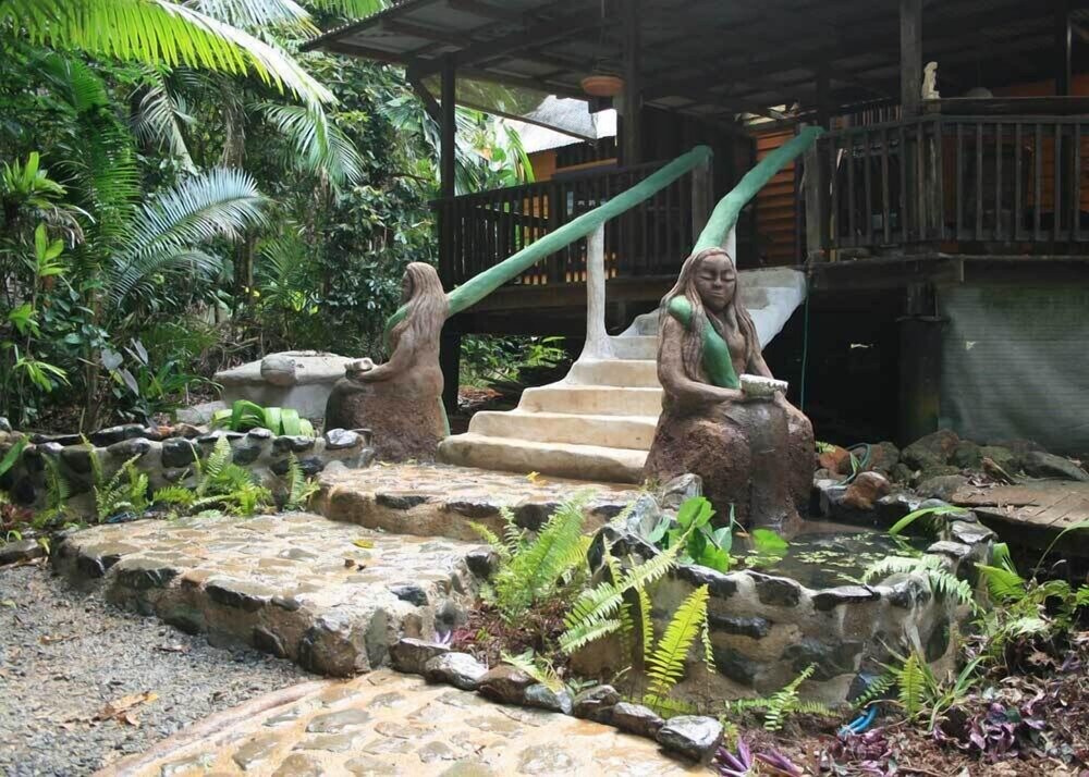 Rainforest Hideaway