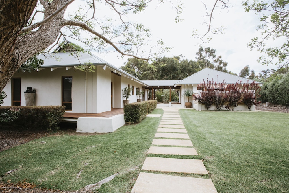 Yallingup Villas