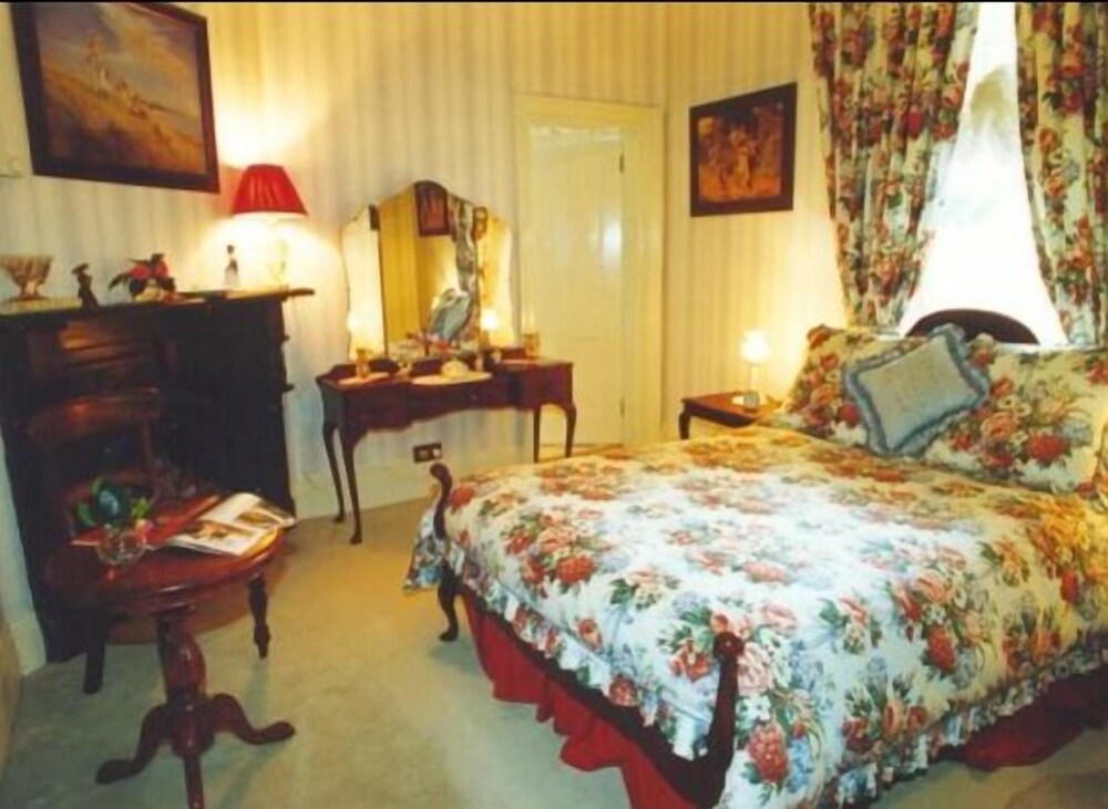 Ormiston House