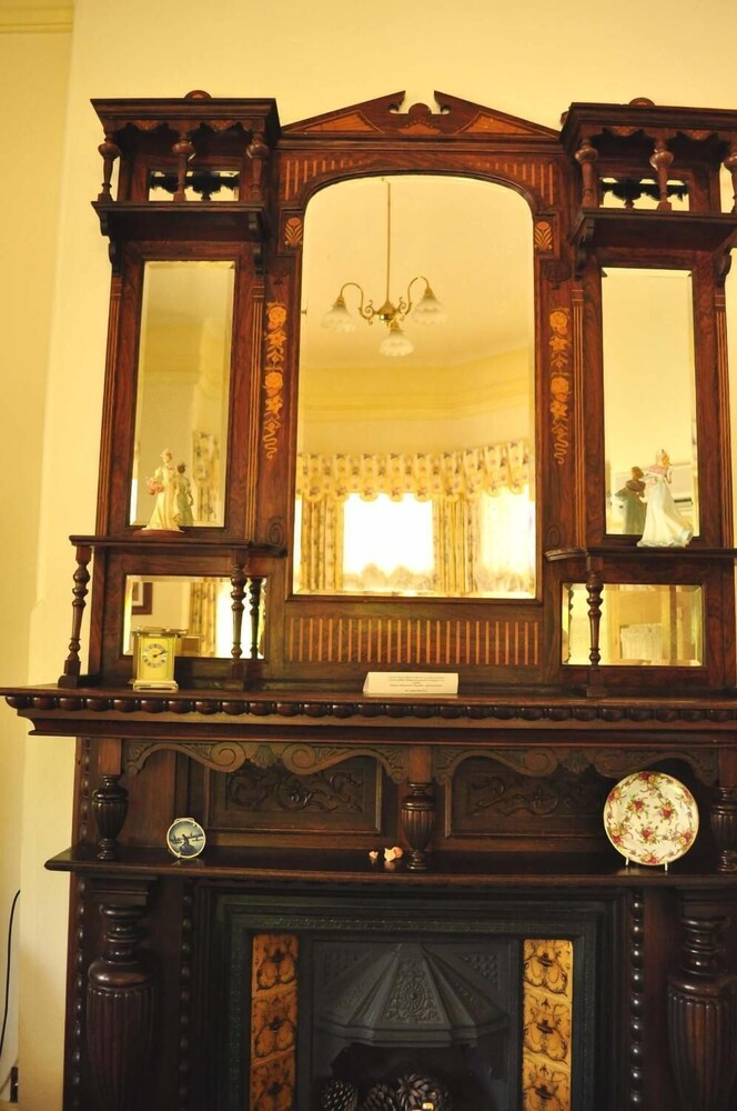 Ormiston House