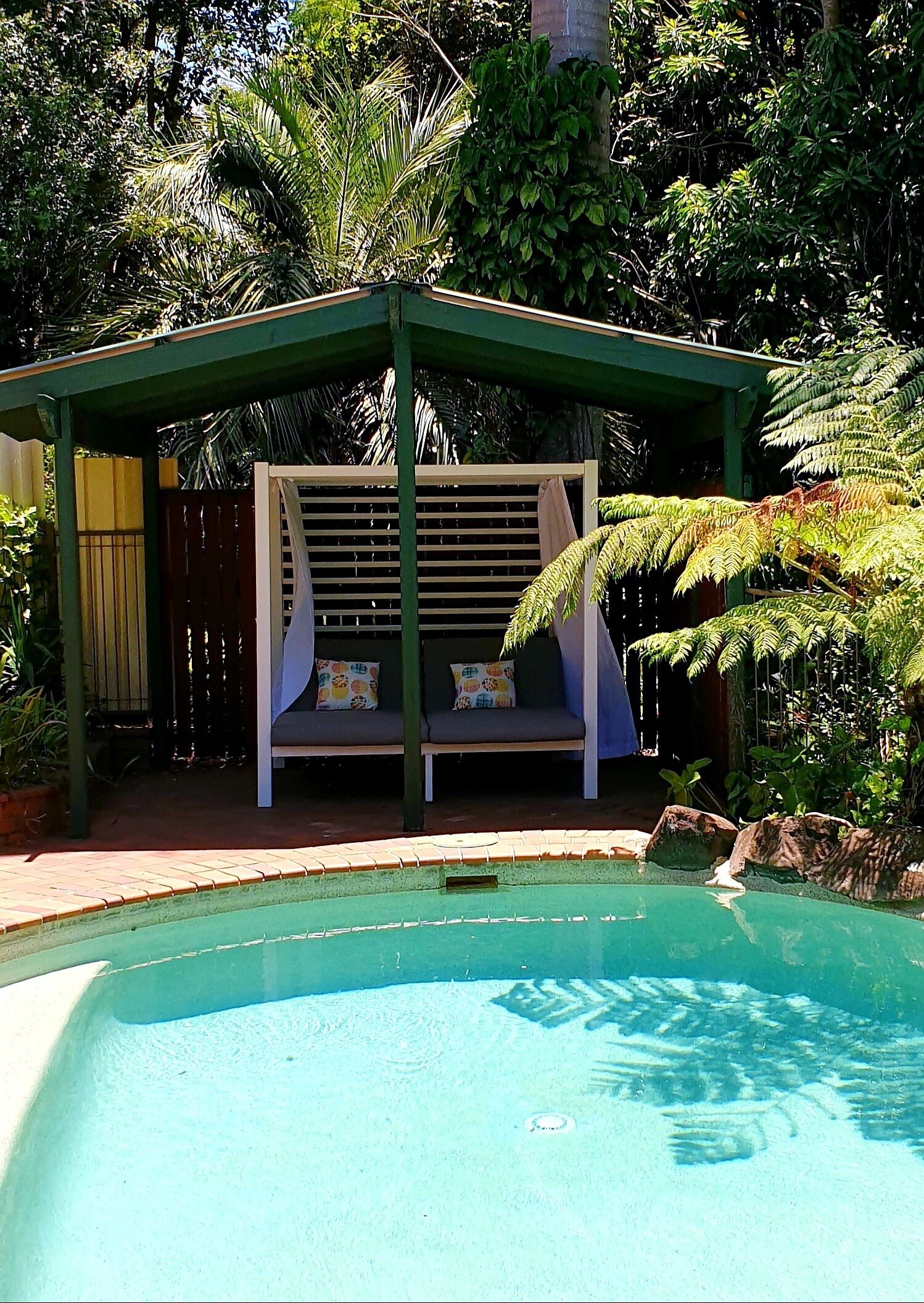 Sunshine Valley Cottages