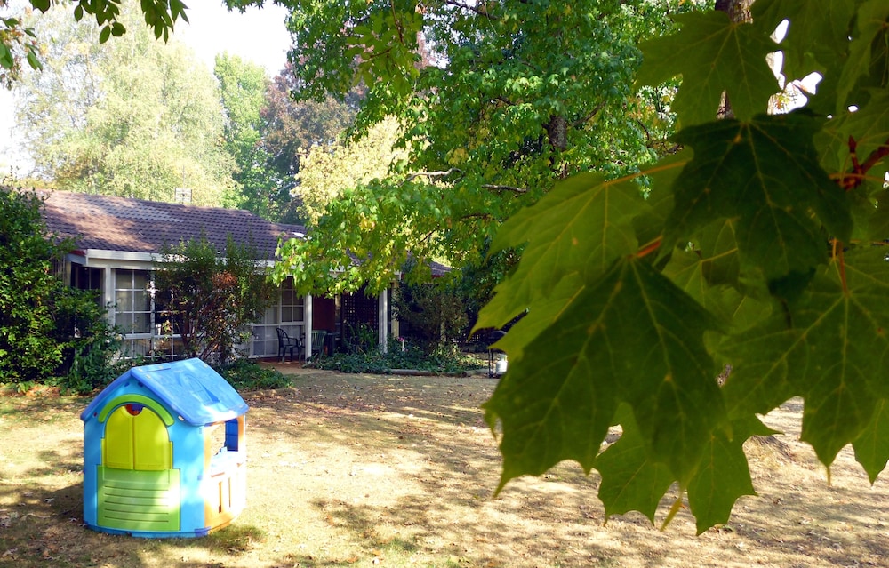 Bright Highland Valley Cottages