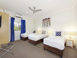 Executive Villa, 3 Bedrooms, Kitchen | Desk, iron/ironing board, free WiFi, bed sheets