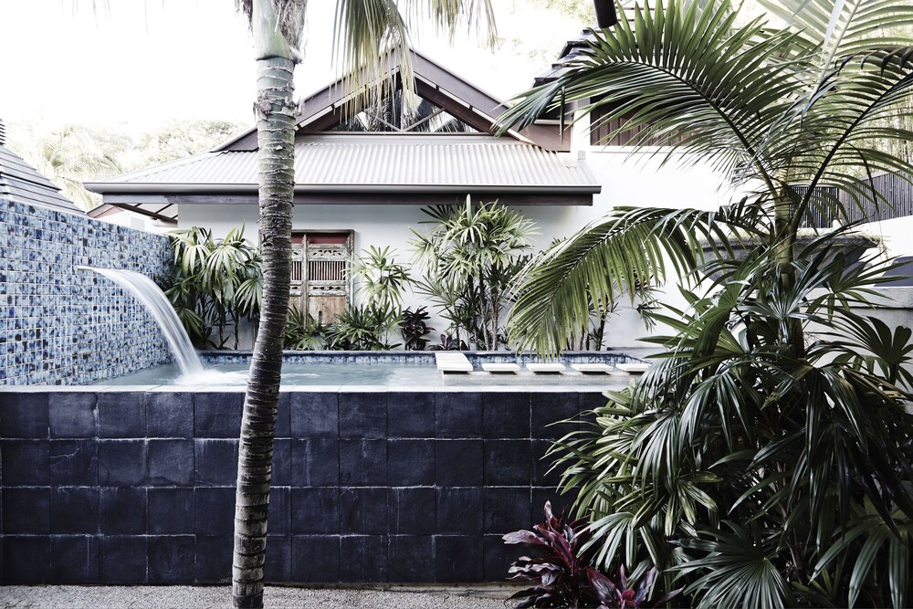 The Villas of Byron