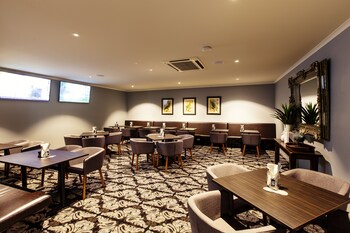 Shamrock Gardens Motel Deals Reviews Mackay Aus Wotif