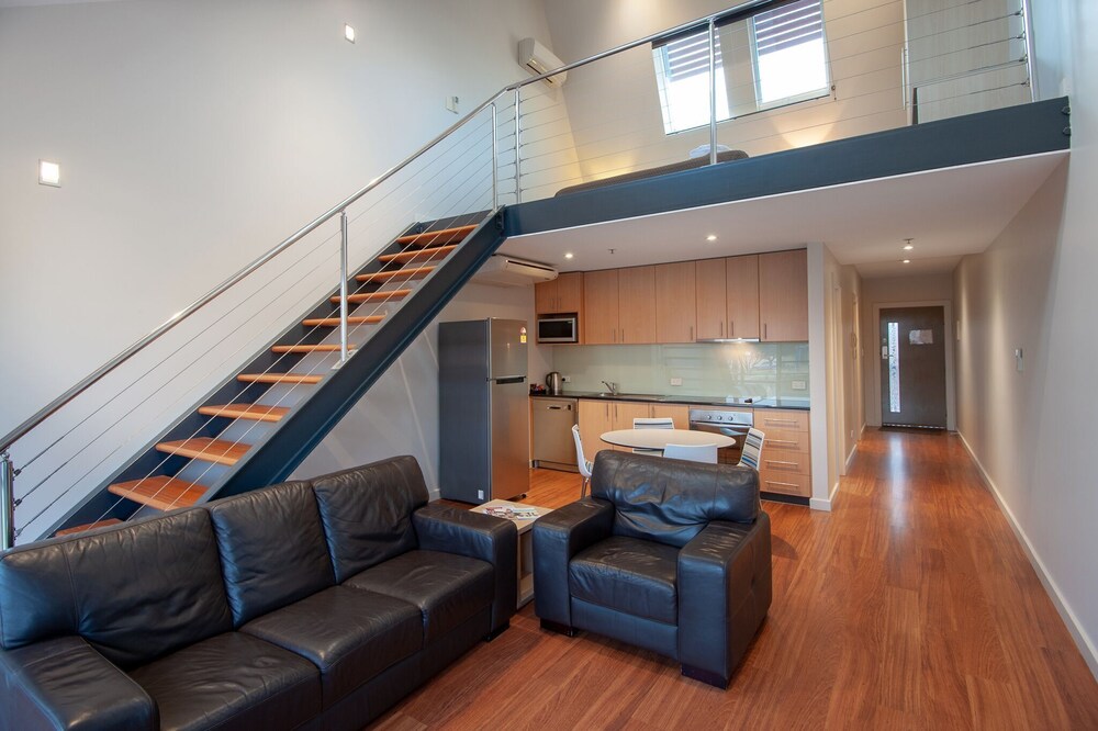 Semaphore Blue Apartments