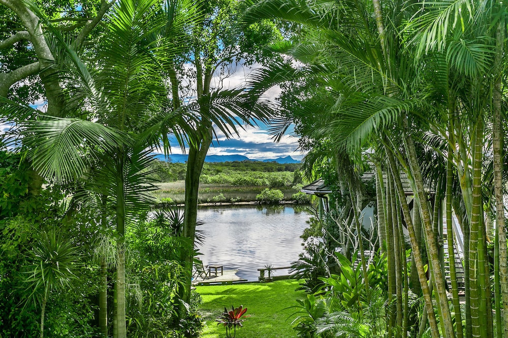 A Beach House At Byron in Byron Bay, Australia