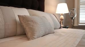 Iron/ironing board, free WiFi, linens