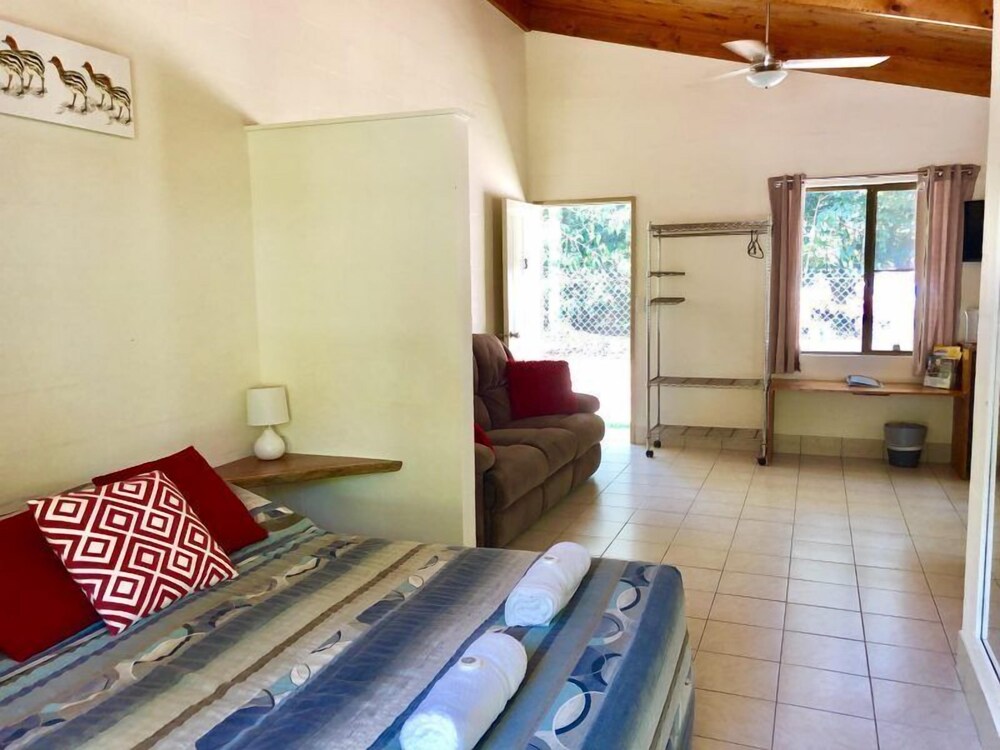 Lync Haven Rain Forest Retreat