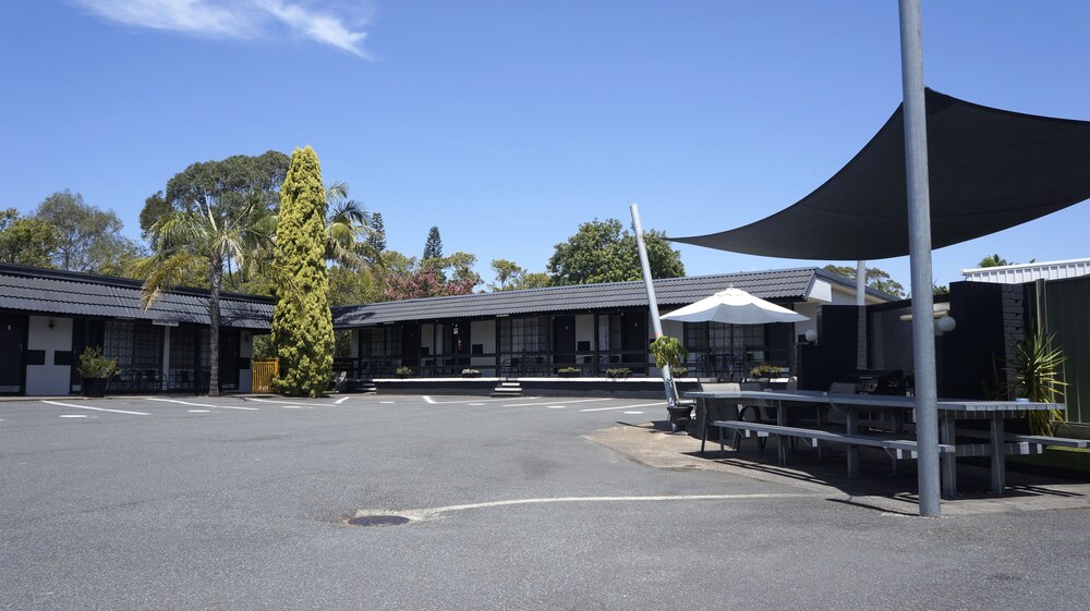 Highway Motor Inn Deals & Reviews (Taree, AUS) | Wotif