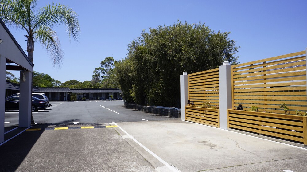 Highway Motor Inn Deals & Reviews (Taree, AUS) | Wotif
