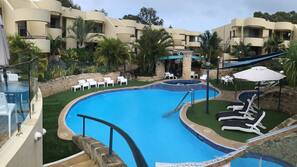 Indoor pool, outdoor pool