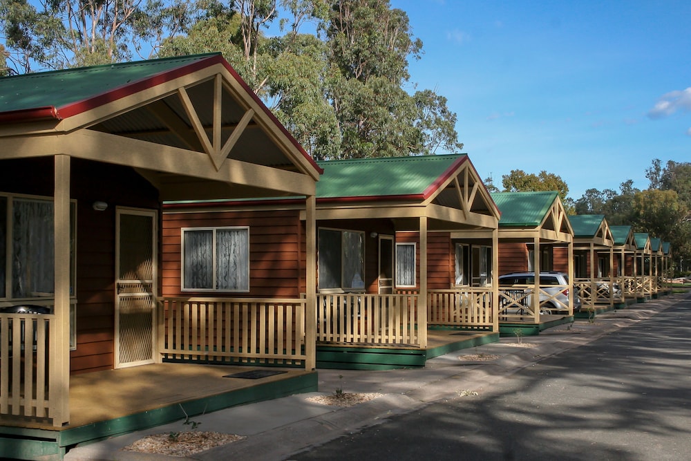 Lake Fyans Holiday Park