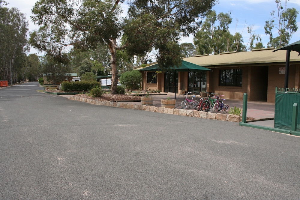 Lake Fyans Holiday Park