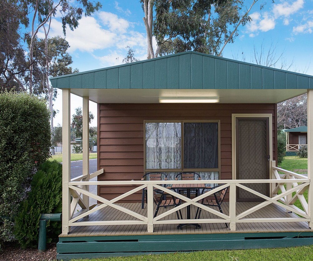 Lake Fyans Holiday Park