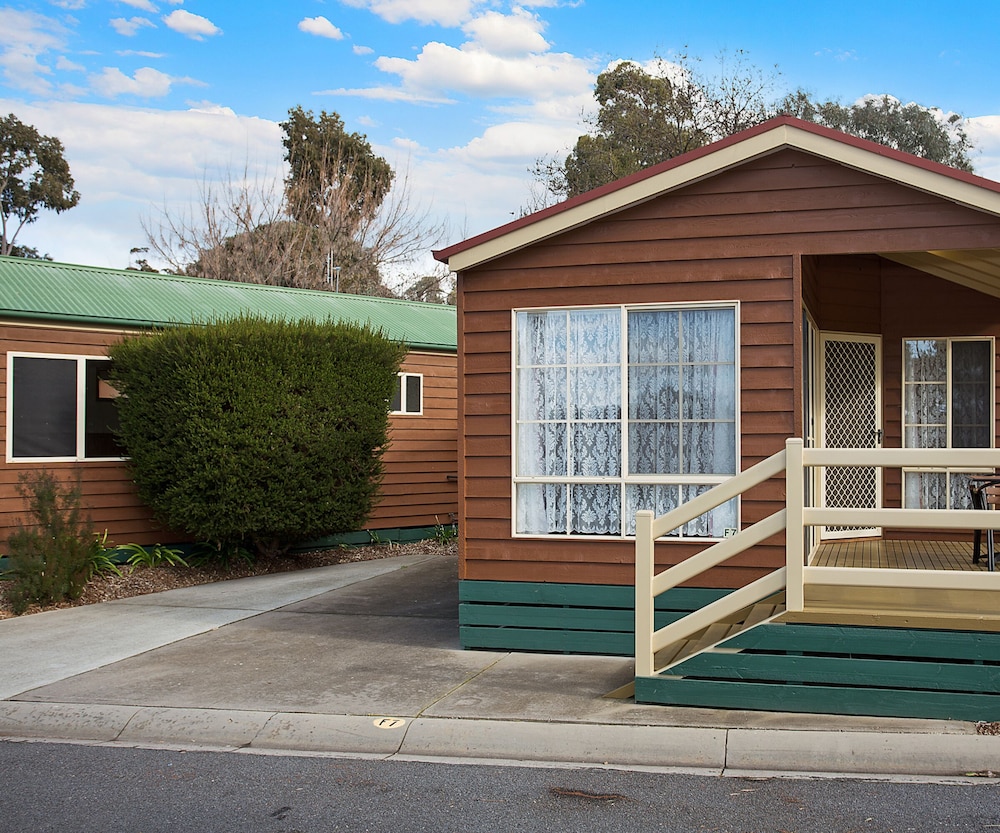 Lake Fyans Holiday Park