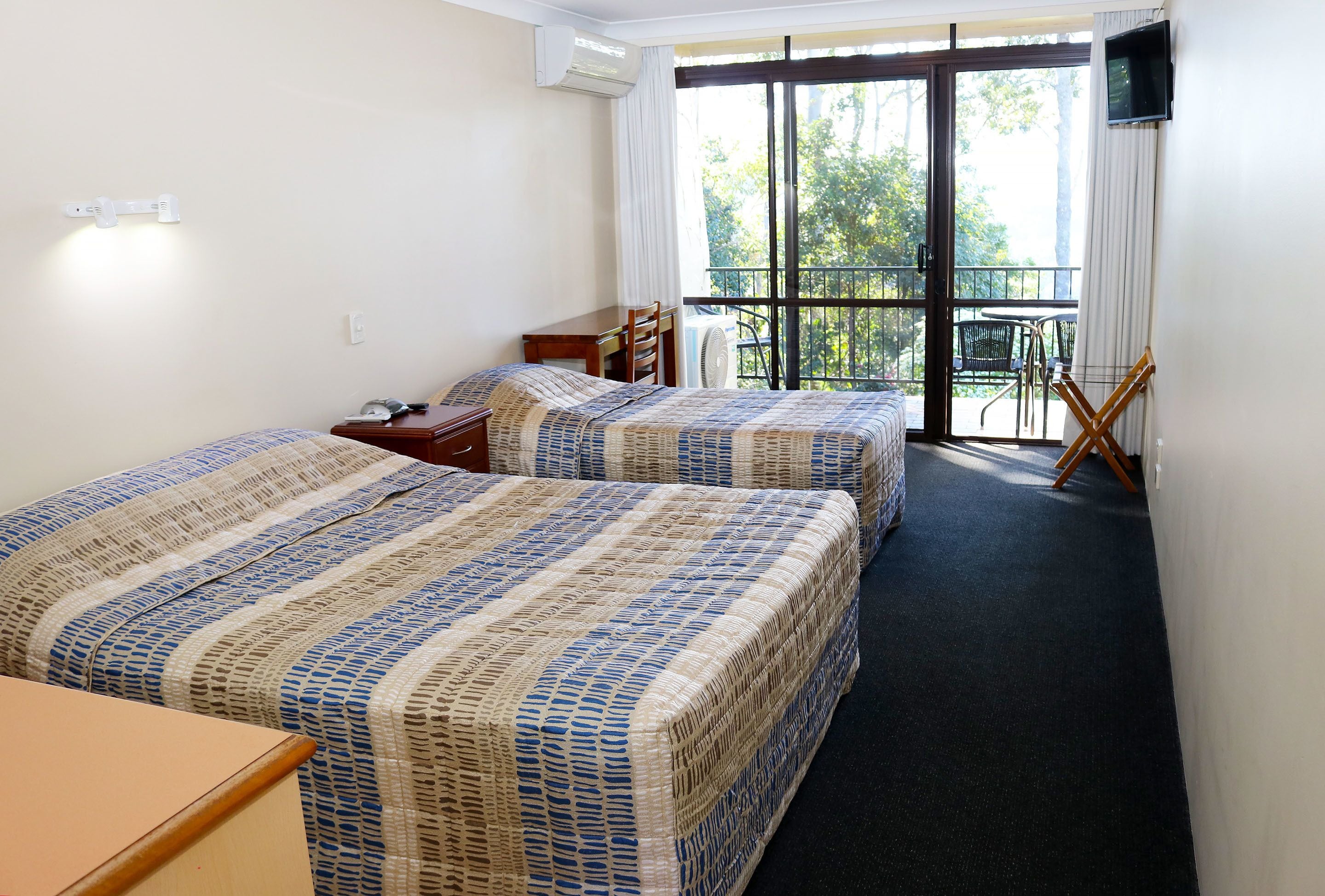 Mt Tamborine Motel in Mount Tamborine, Australia