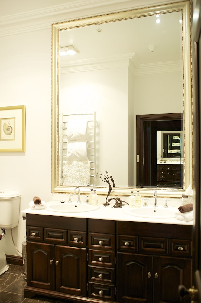 Bishop's Court Estate, Boutique Hotel