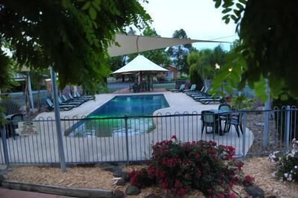 Riverview Resort