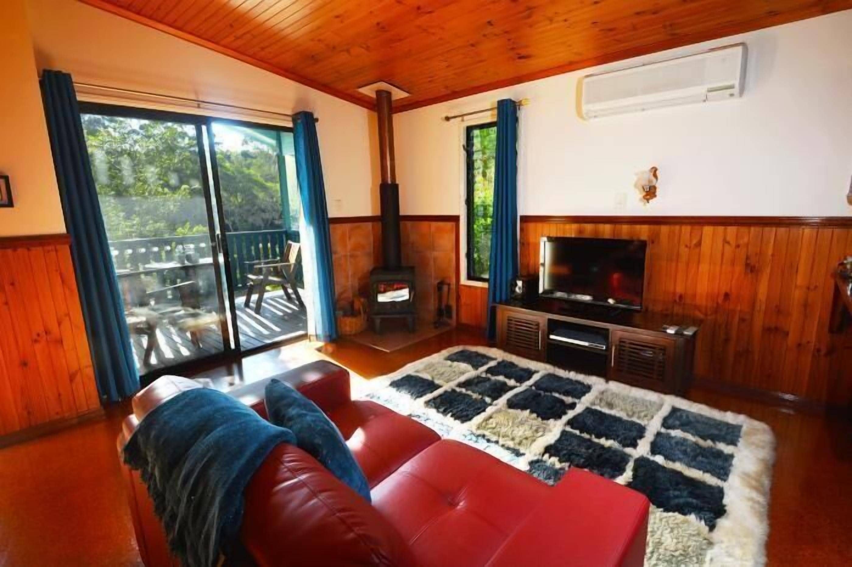 Montville Country Cabins