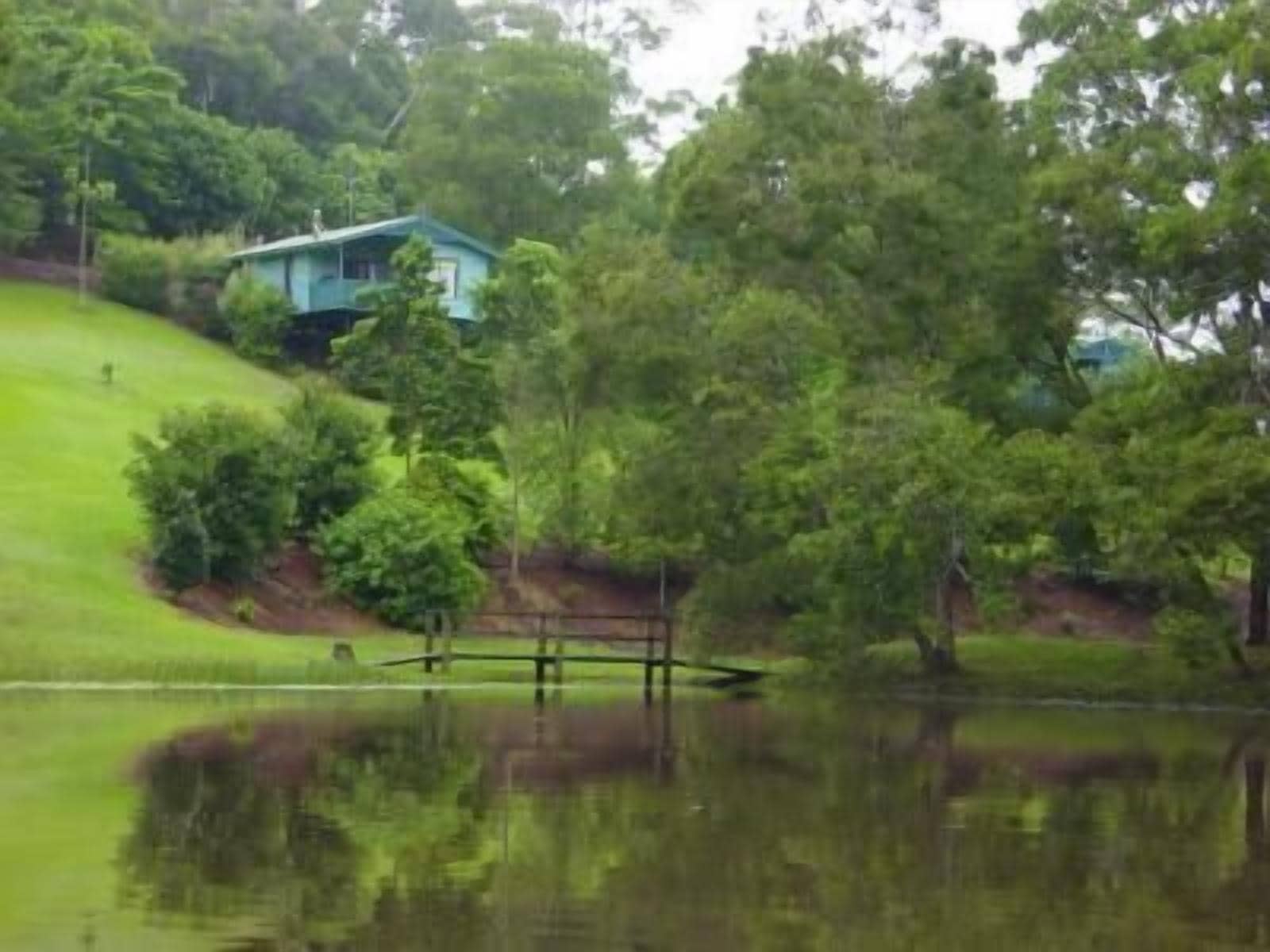 Montville Country Cabins