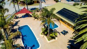 3 outdoor pools