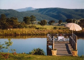 Wombat Hills Cottages Deals Reviews Barwite Aus Wotif