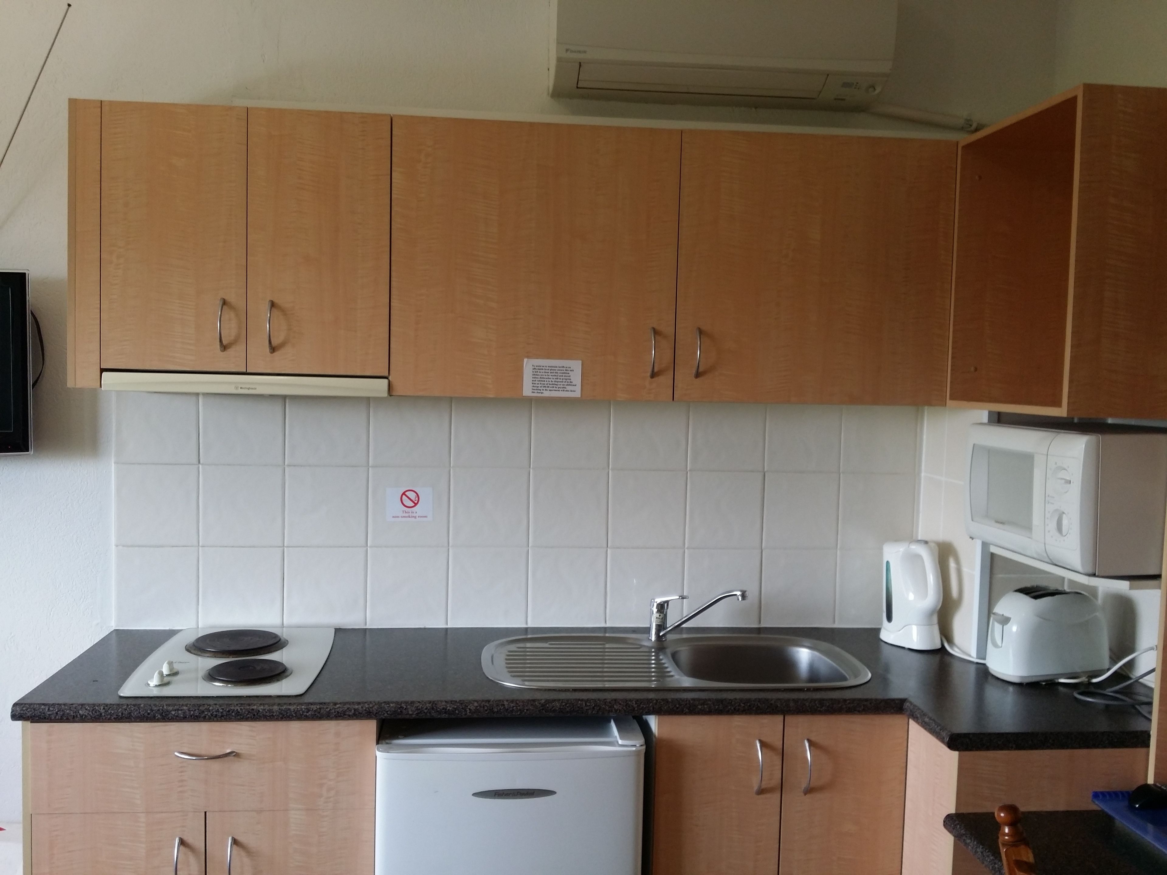 Hampton Court Apartments