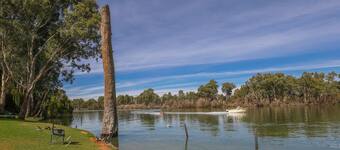 Visit Gol Gol 21 Travel Guide For Gol Gol New South Wales Expedia