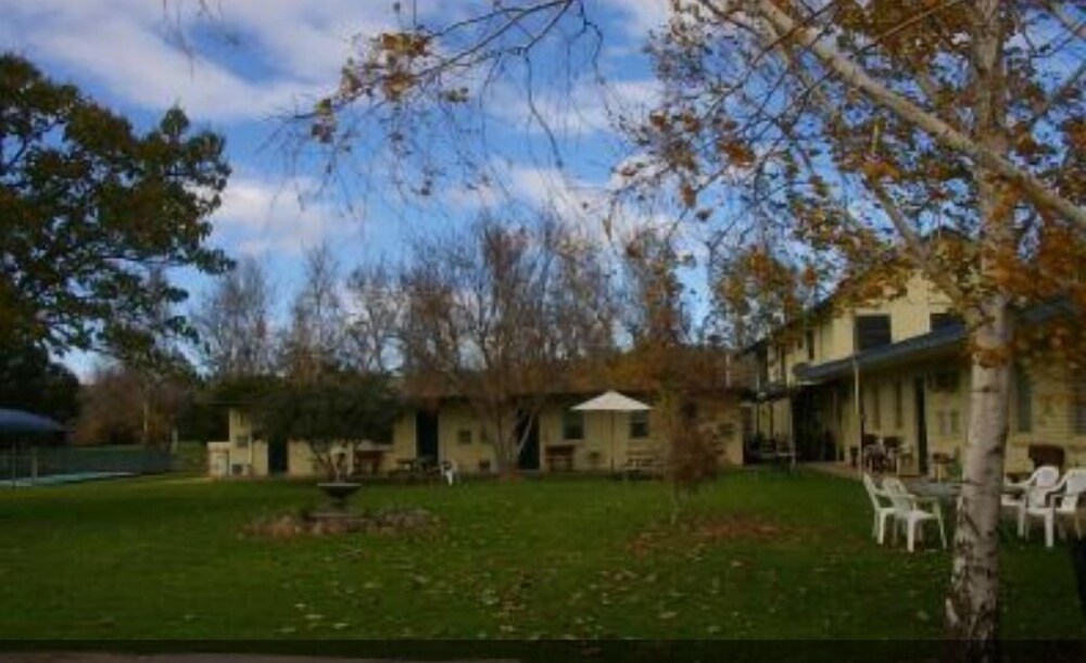 Jugiong Motor Inn Jugiong, AUS Best Price Guarantee