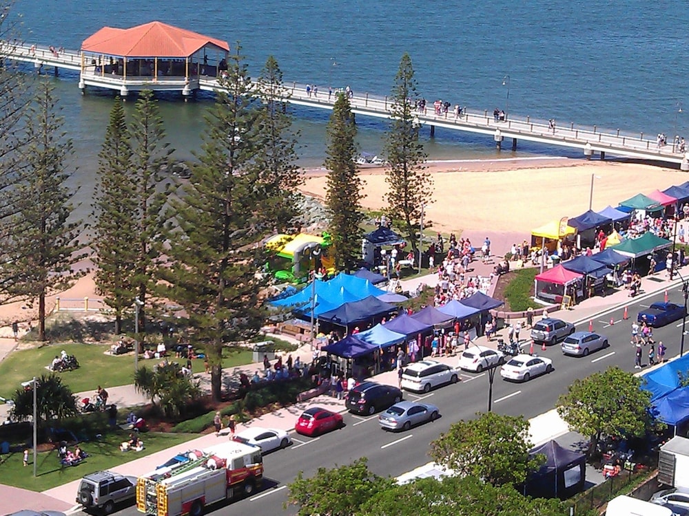 Proximity Waterfront Apartments Redcliffe, Australia Best Price