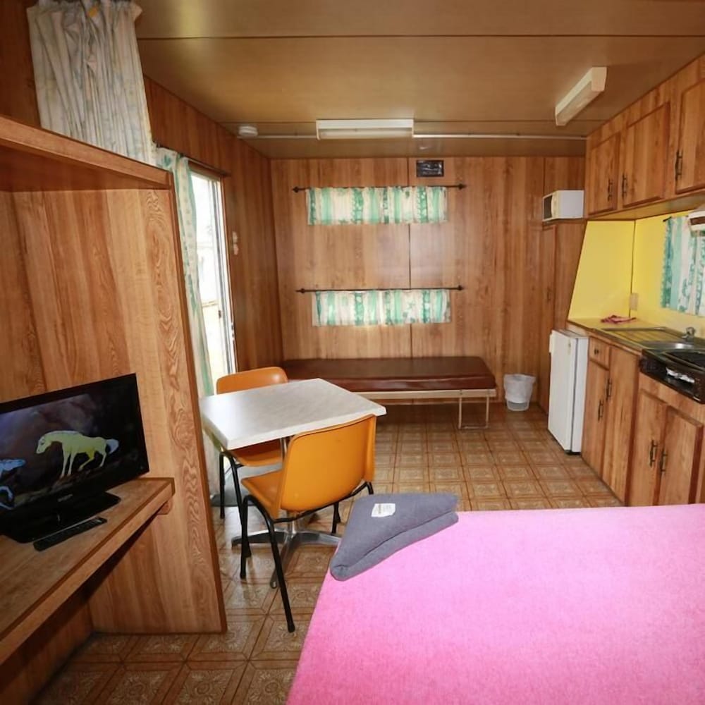 Aukaka Caravan Park