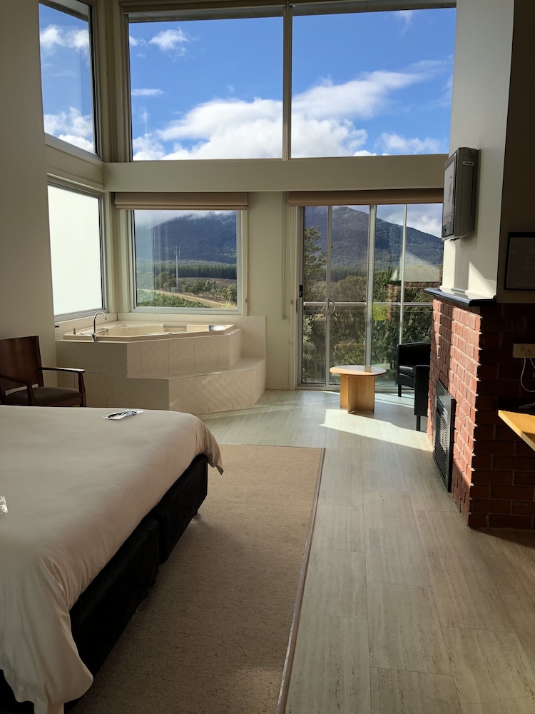 Macedon Ranges Hotel & Spa AU172 Deals & Reviews (Macedon, AUS) Wotif