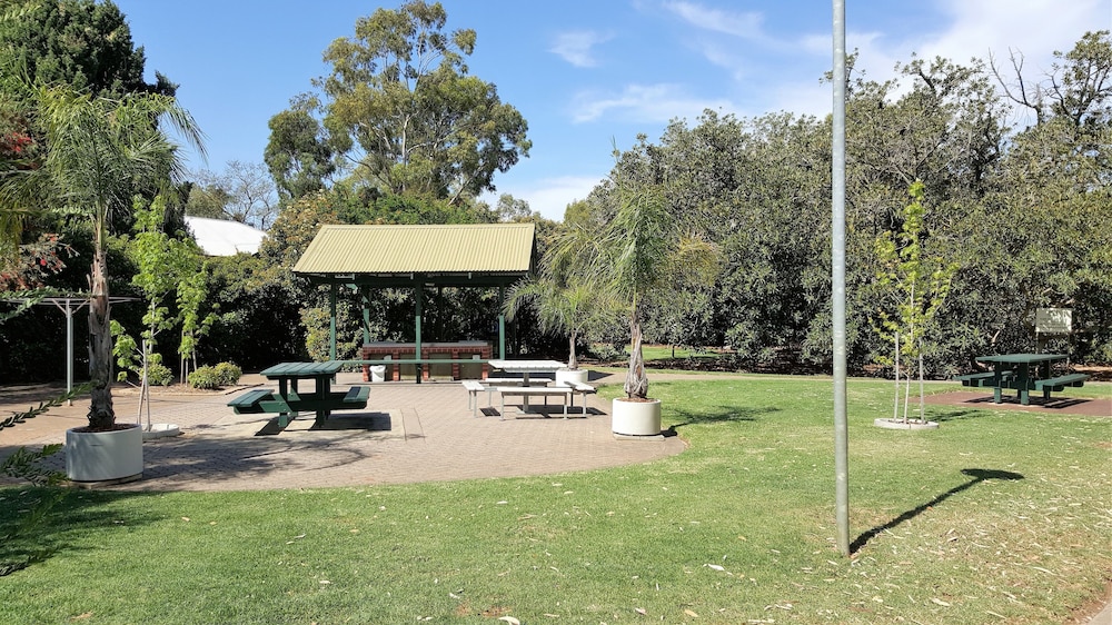 Levi Park Caravan Park