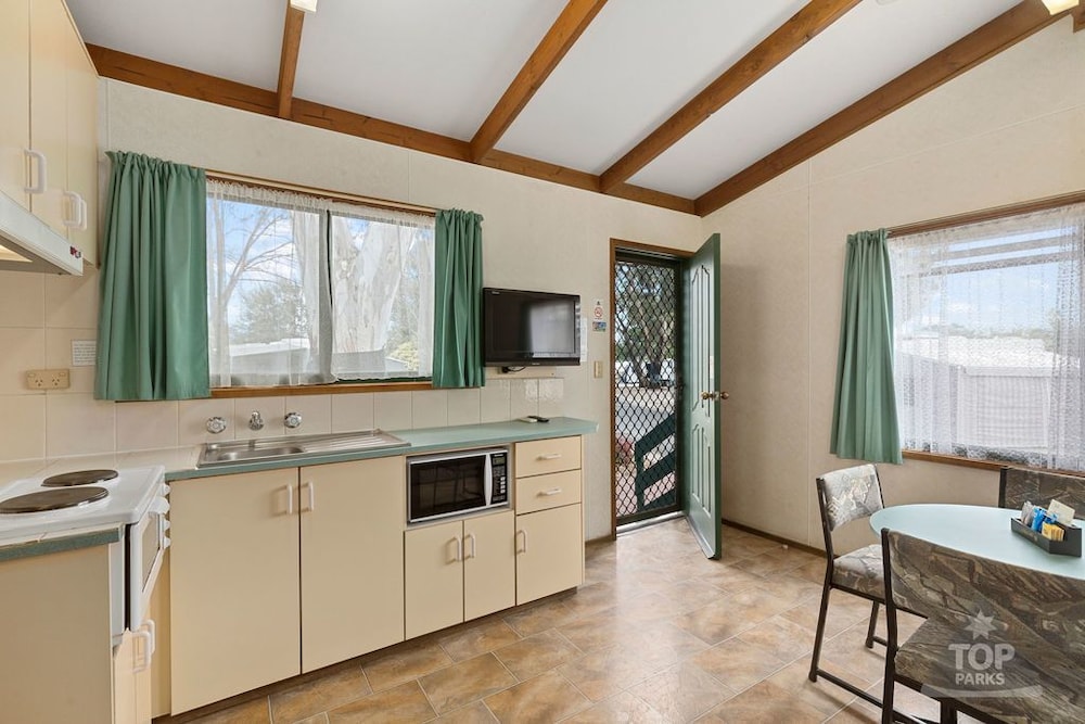 Levi Park Caravan Park