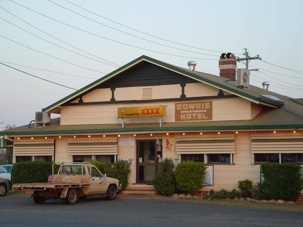 Gowrie Hotel Motor Inn AU95 Deals & Reviews (Kingsthorpe, AUS) Wotif